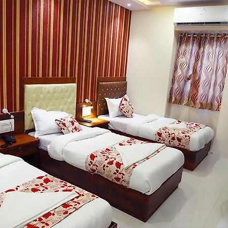 Hotel Golden Hayyath Inn Bombaj Exteriér fotografie