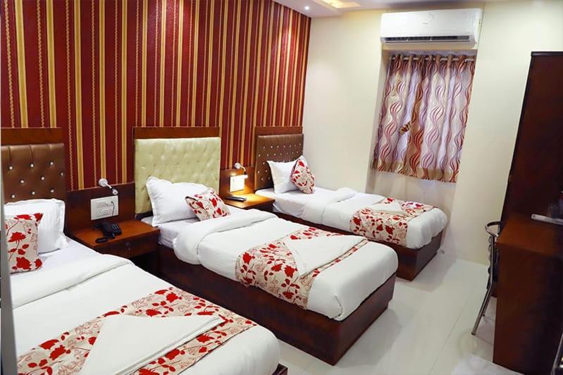 Hotel Golden Hayyath Inn Bombaj Exteriér fotografie